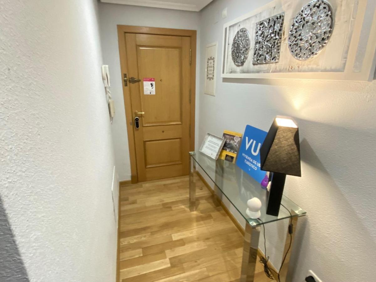 Aires De Toledo-Parque Warner Y Madrid En Familia Apartment Exterior photo